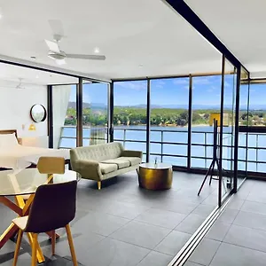 nishi-holiday-apartments.hotels-canberra.com/